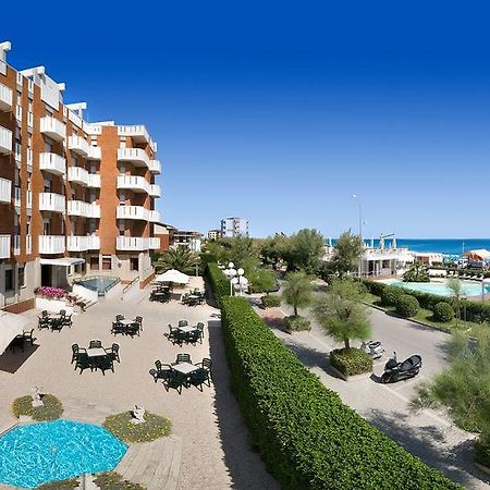 Hotel Continental Fano Exterior foto